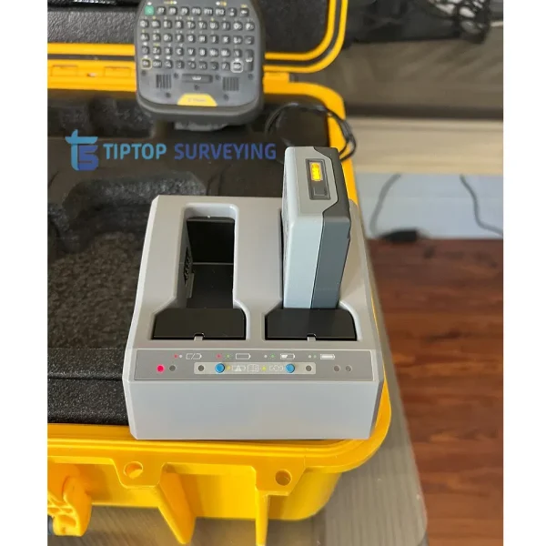 Trimble R12 GNSS TSC5 Set - Image 5